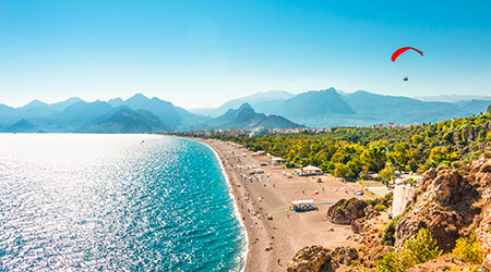 Repülőjegyek Prága Antalya