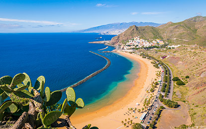 Repülőjegyek Prága Tenerife