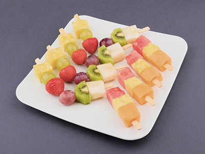 Brochettes de fruits (12 pcs)